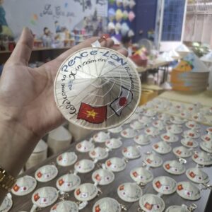 handmade-conical-hat-souvenirs-ho-chi-minh-city.