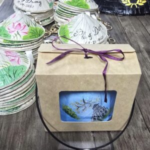 Traditional Vietnamese conical hats and handicraft gifts