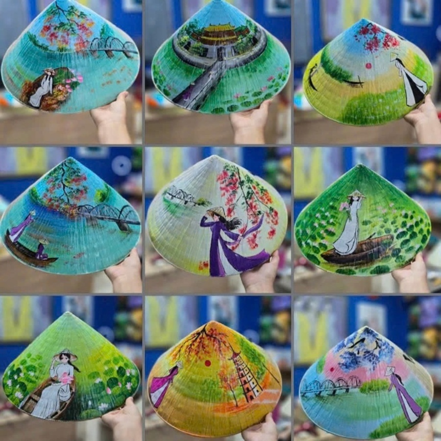 Vietnamese conical hat gift for international guests