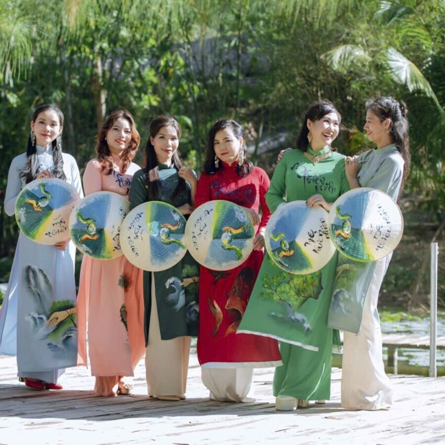 Ao dai tailoring workshop in Vietnam